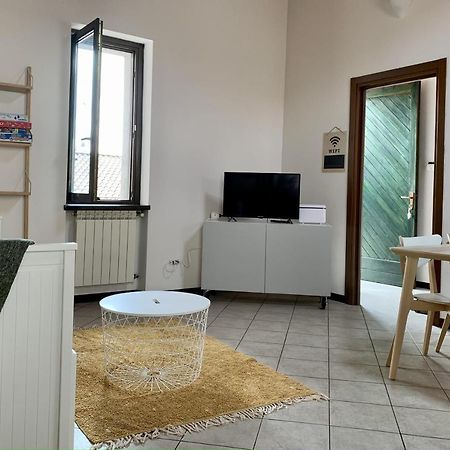 Apartamento Il Nido Castelletto sopra Ticino Exterior foto