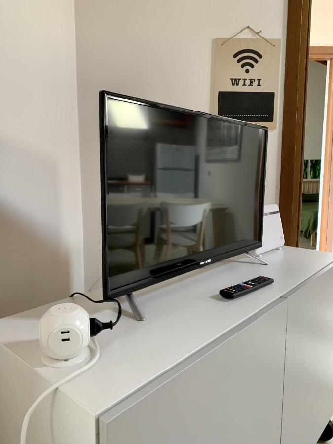 Apartamento Il Nido Castelletto sopra Ticino Exterior foto
